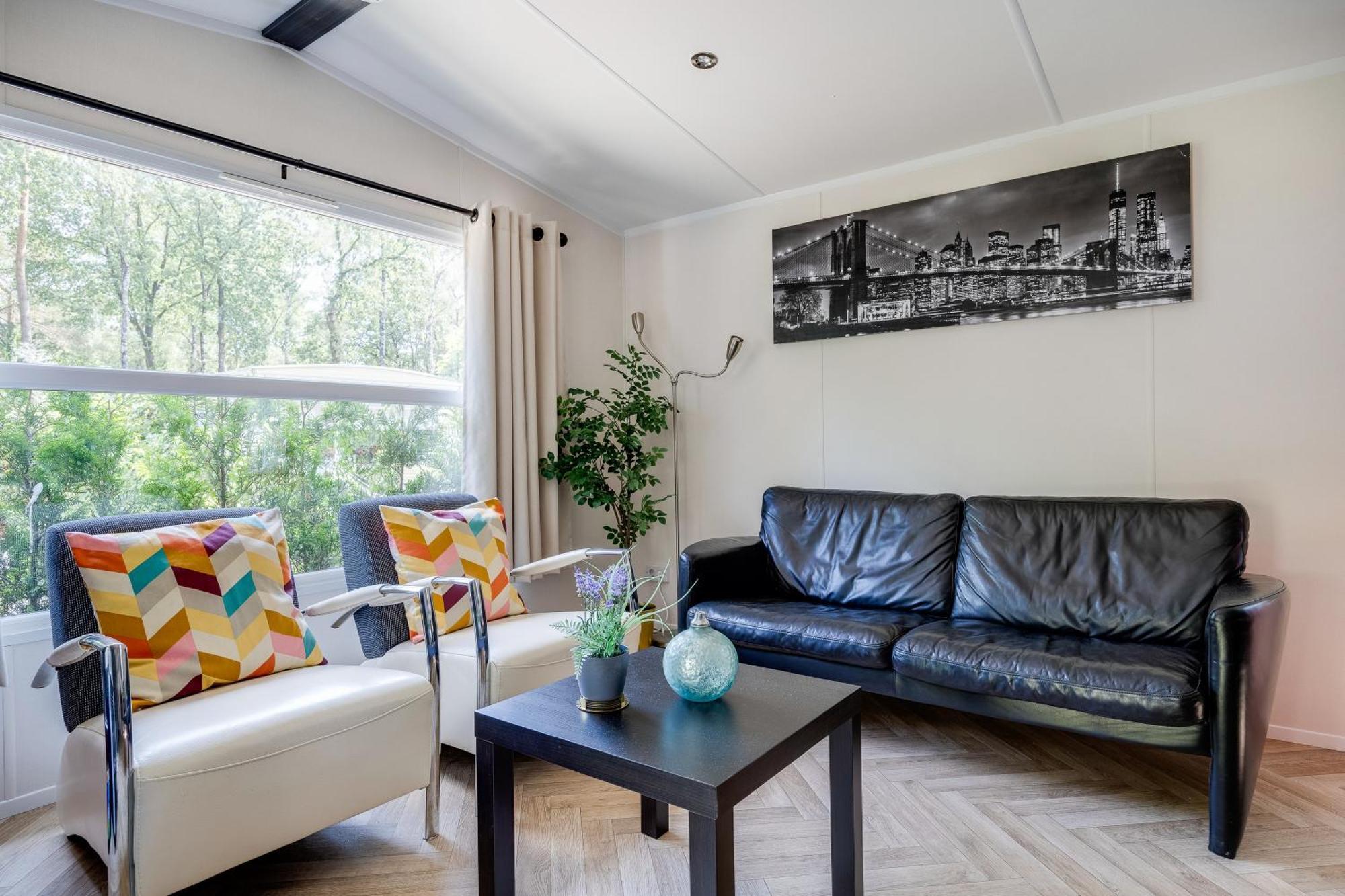 Veluwe Hoenderloo Luxury Chalet With Private Sauna And Hot Tub - Swimming Pool Tennis Court Supermarket Bowling Alley Theatre And Entertainment For Children Eksteriør billede